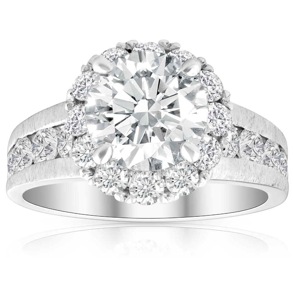 Guide To Halo Engagement Rings I VRAI